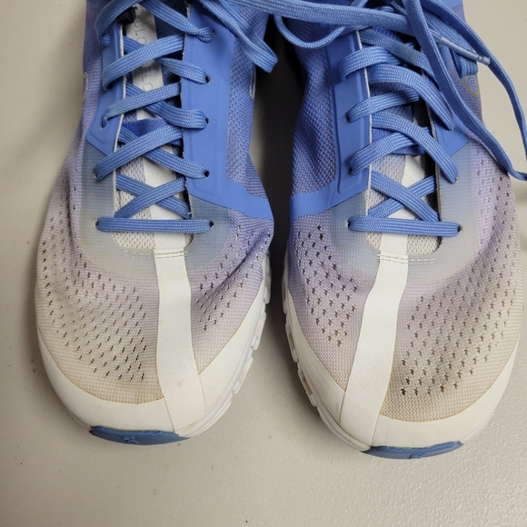 On Cloud Running Cloudflow Marina Blue White Sneakers. - Picture 9 of 11